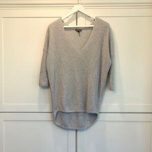 Express Light Gray V-Neck 100% Cotton Pullover Knit Sweater Small